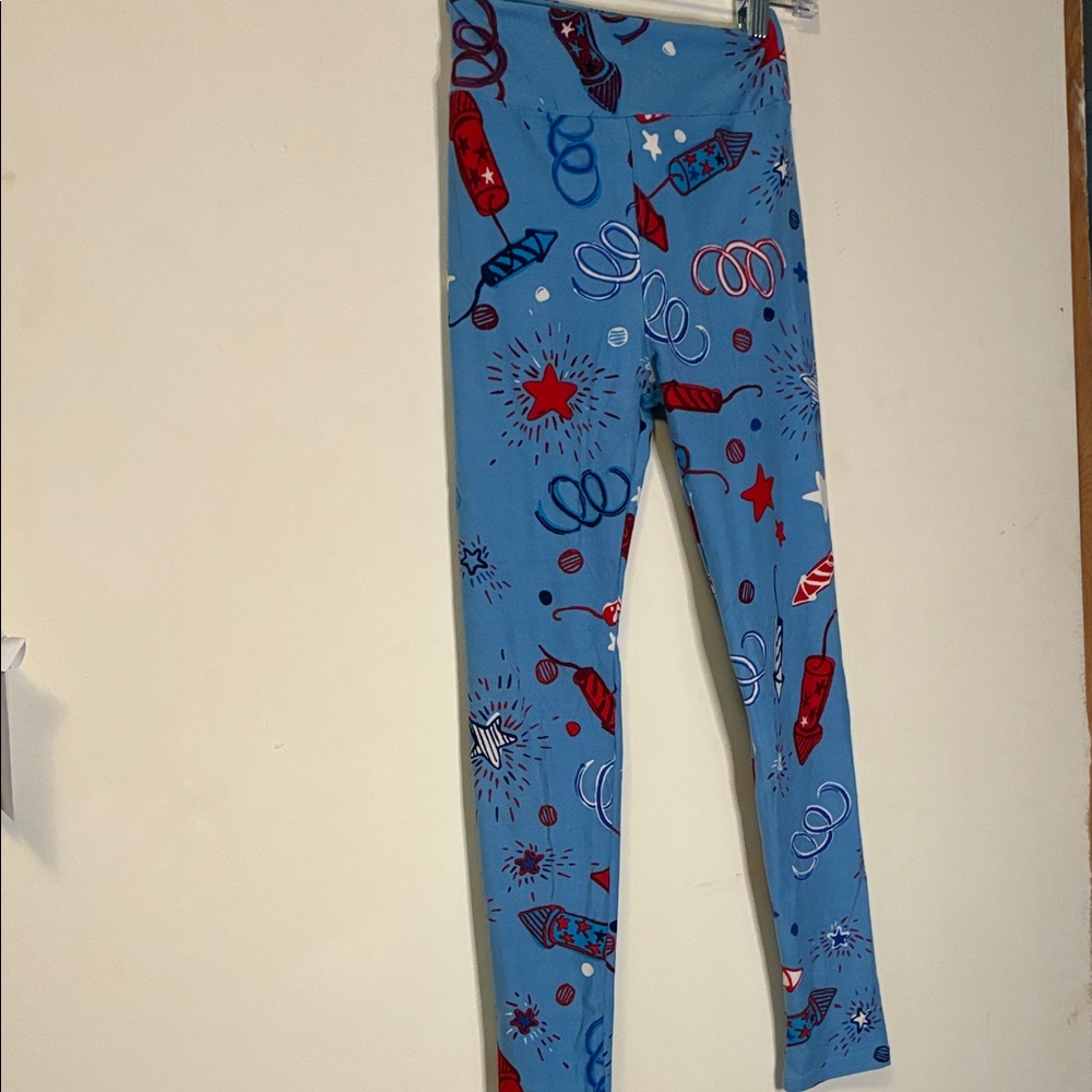 LuLaRoe Blue Leggings with Red & White Firework Motif